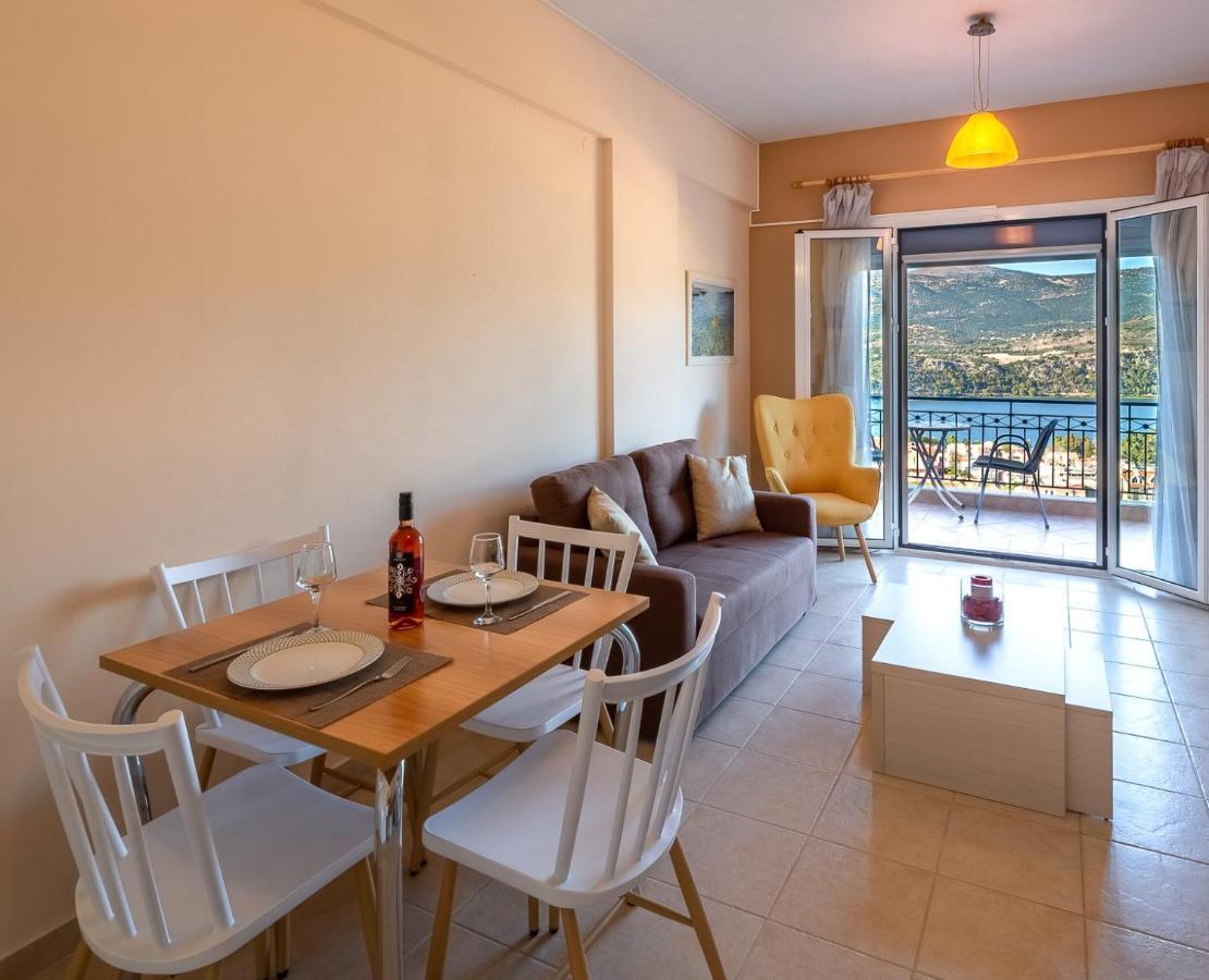 Antigone Apartments Argostoli Bagian luar foto