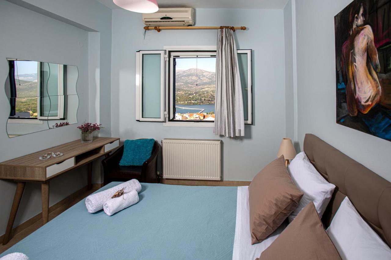 Antigone Apartments Argostoli Bagian luar foto