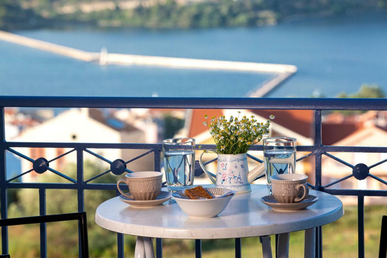 Antigone Apartments Argostoli Bagian luar foto