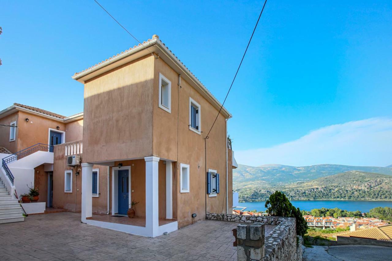 Antigone Apartments Argostoli Bagian luar foto